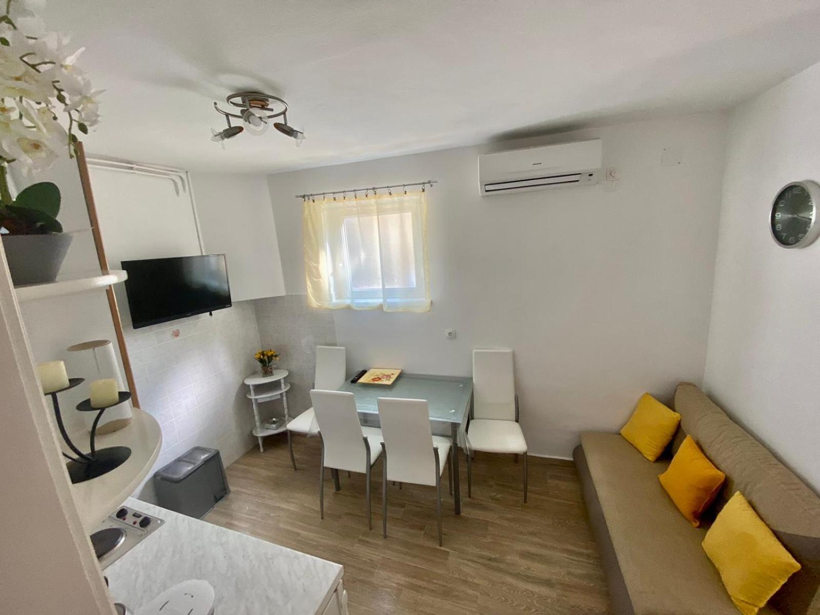 Apartmani Franciska Раб Экстерьер фото