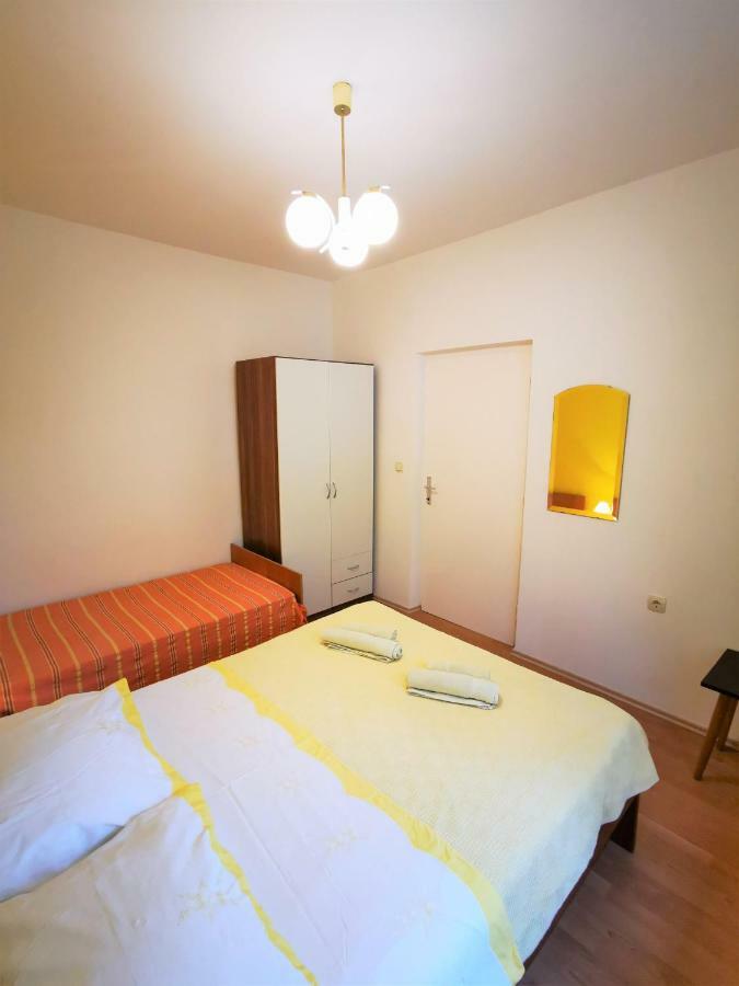 Apartmani Franciska Раб Экстерьер фото